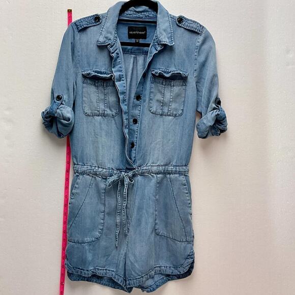 Velvet Heart Light Wash Denim Romper – Size XS - Picture 7 of 7